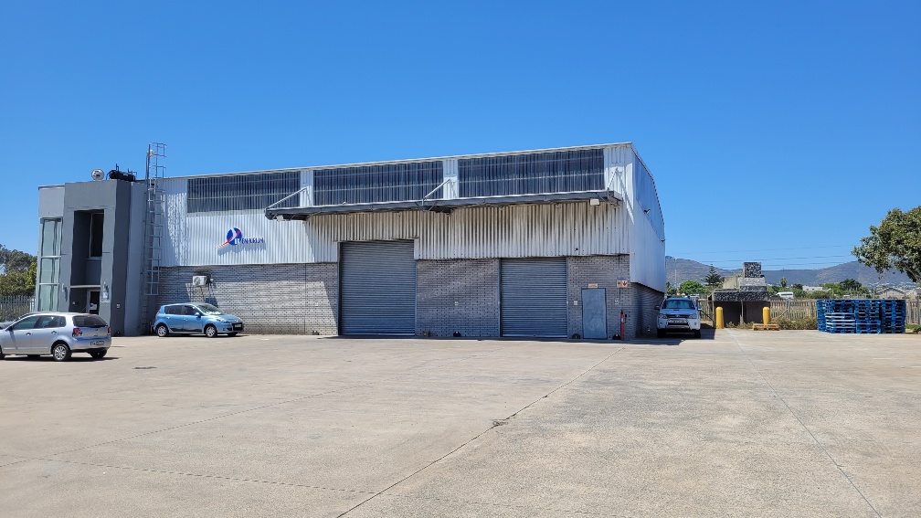 To Let commercial Property for Rent in Montague Park Western Cape